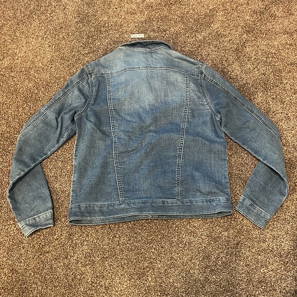 Small Buffalo “jean” jacket, made mostly from cotton so it’s softer. - Picture 6 of 7